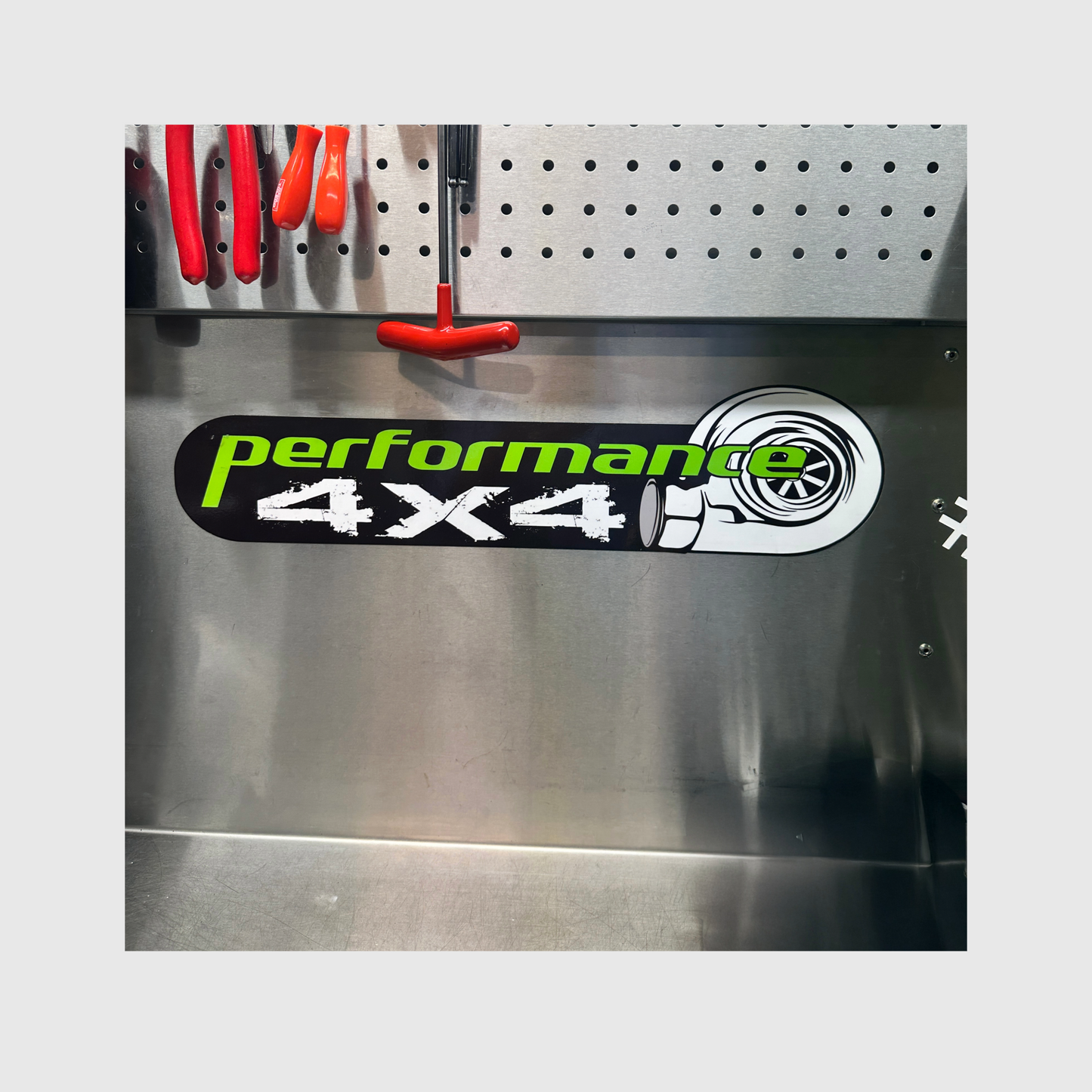 PERFORMANCE 4X4 STICKER LARGE